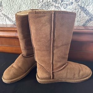 Bear paw boots